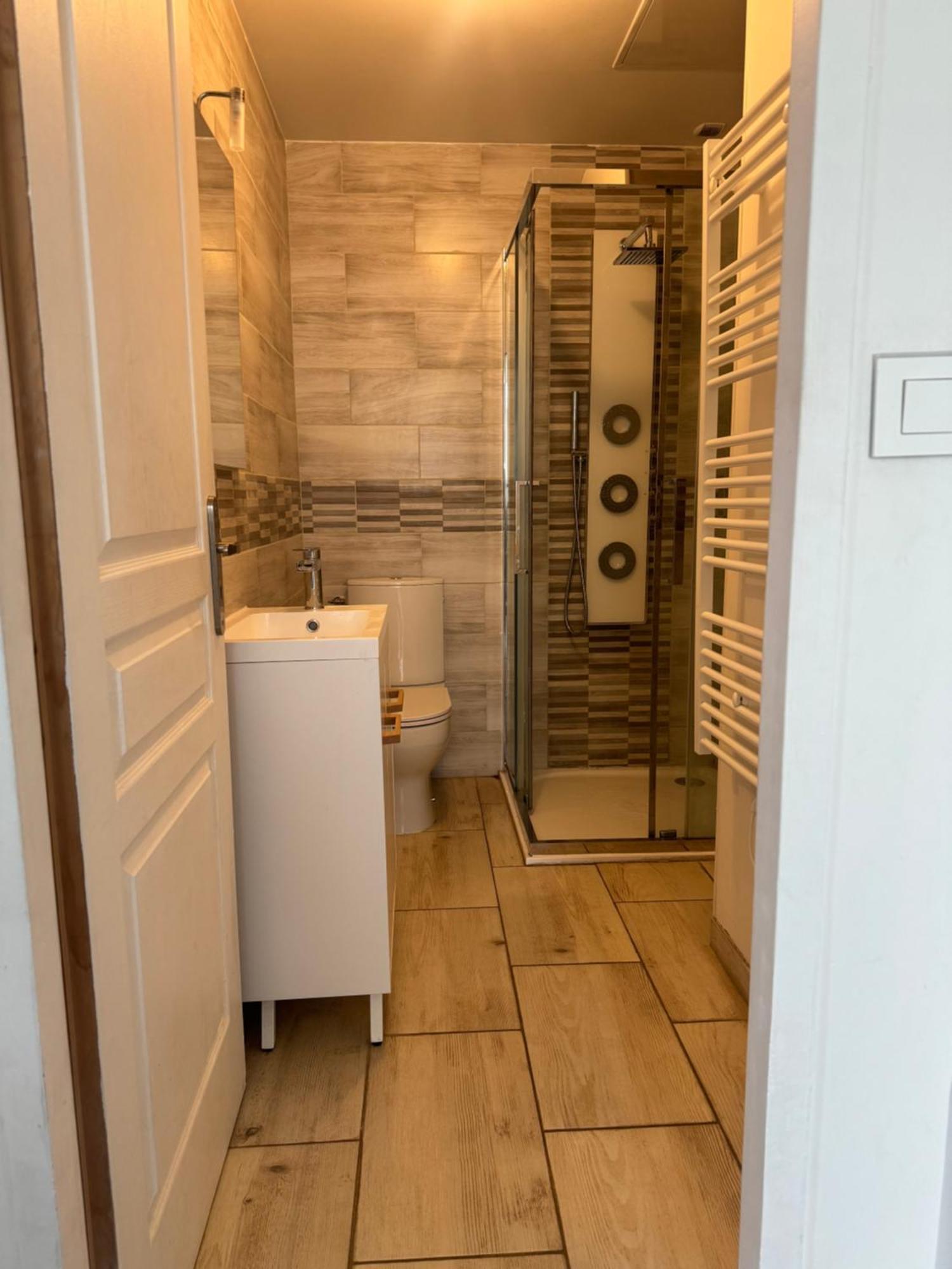 Apartamento Philomene Romilly-sur-Seine Exterior foto