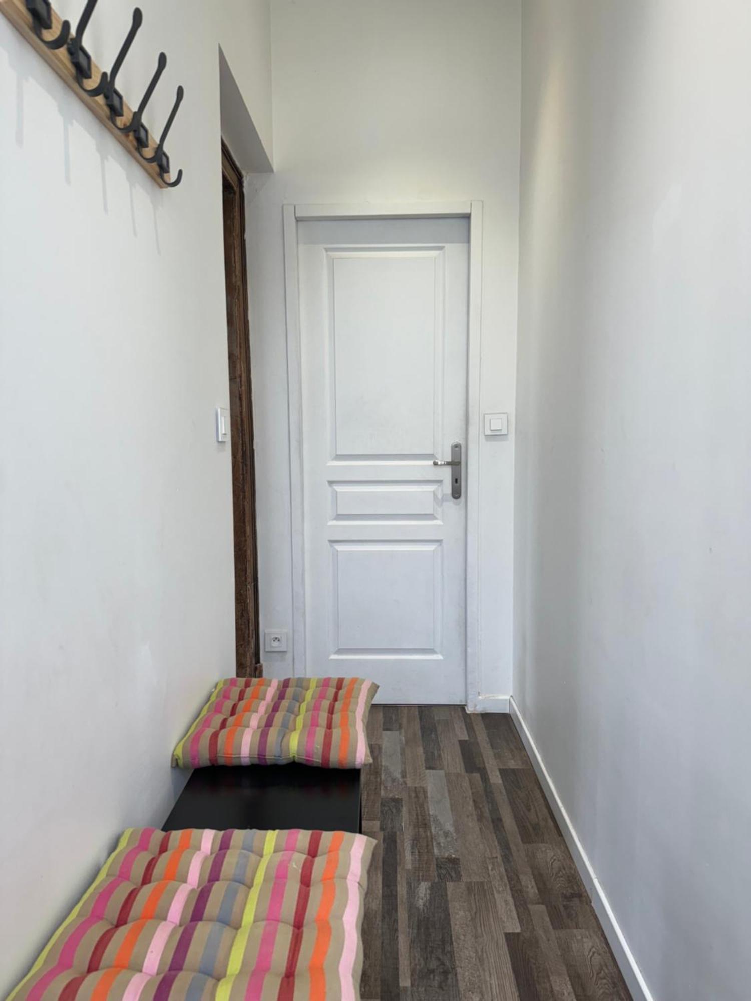 Apartamento Philomene Romilly-sur-Seine Exterior foto